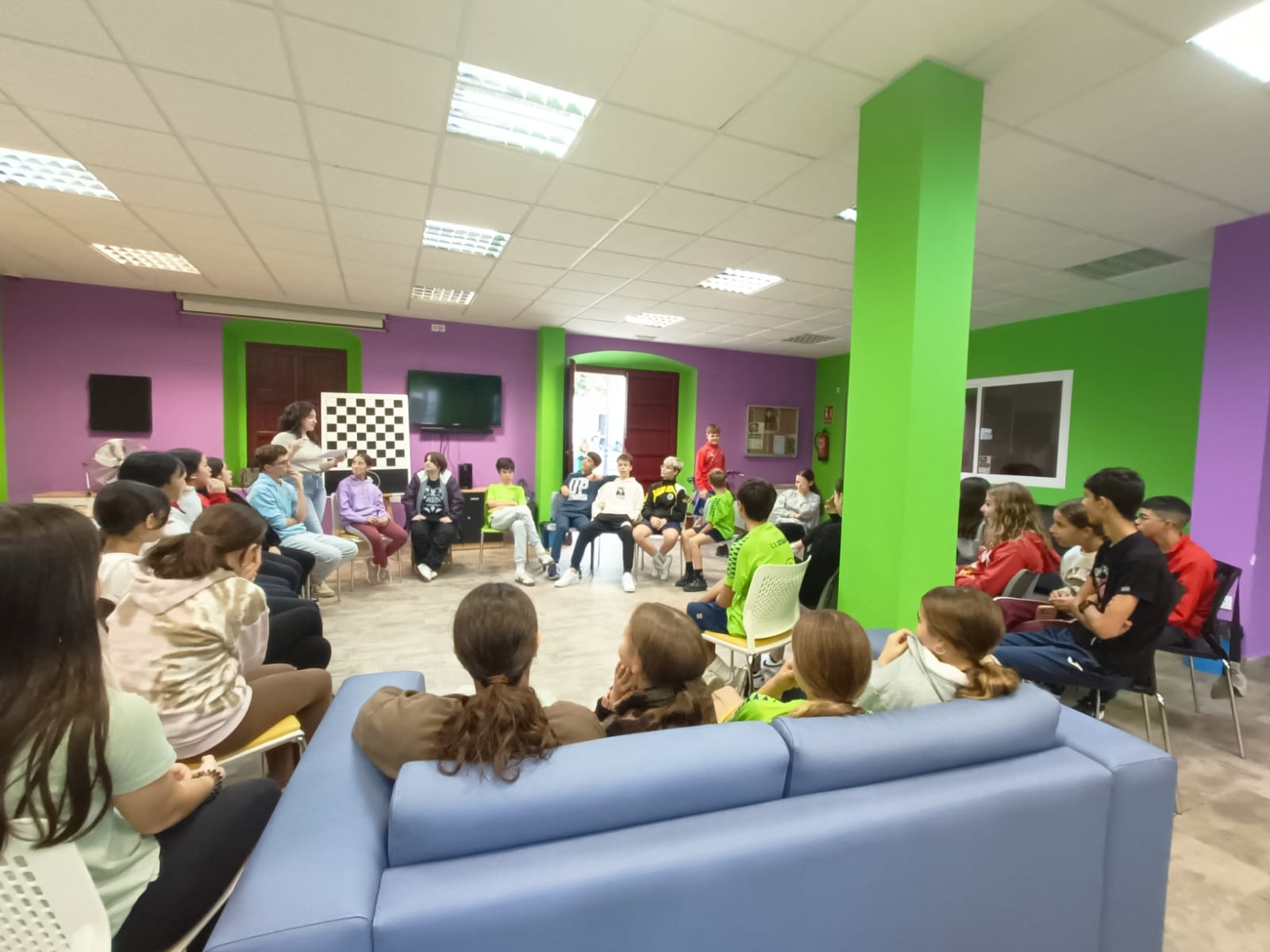 0cbb8402-f5e2-4b25-898a-9bc9850131f0