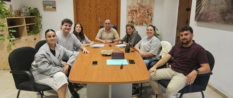 565098205_24766055949745912_155898303852872473_n