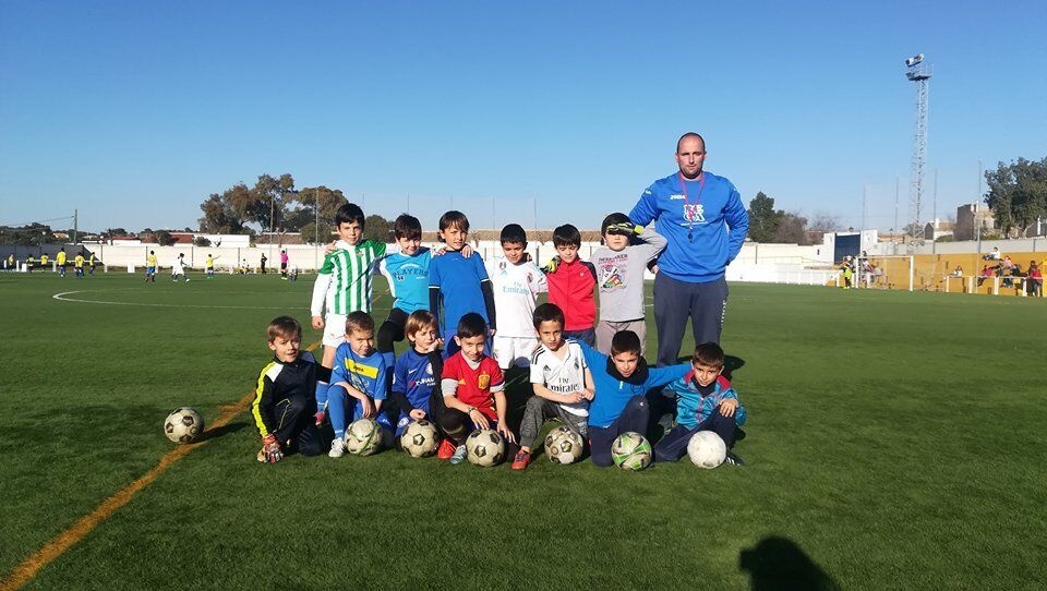 Escuelas Deportivas Futbol Cuartos.27.04 (2)
