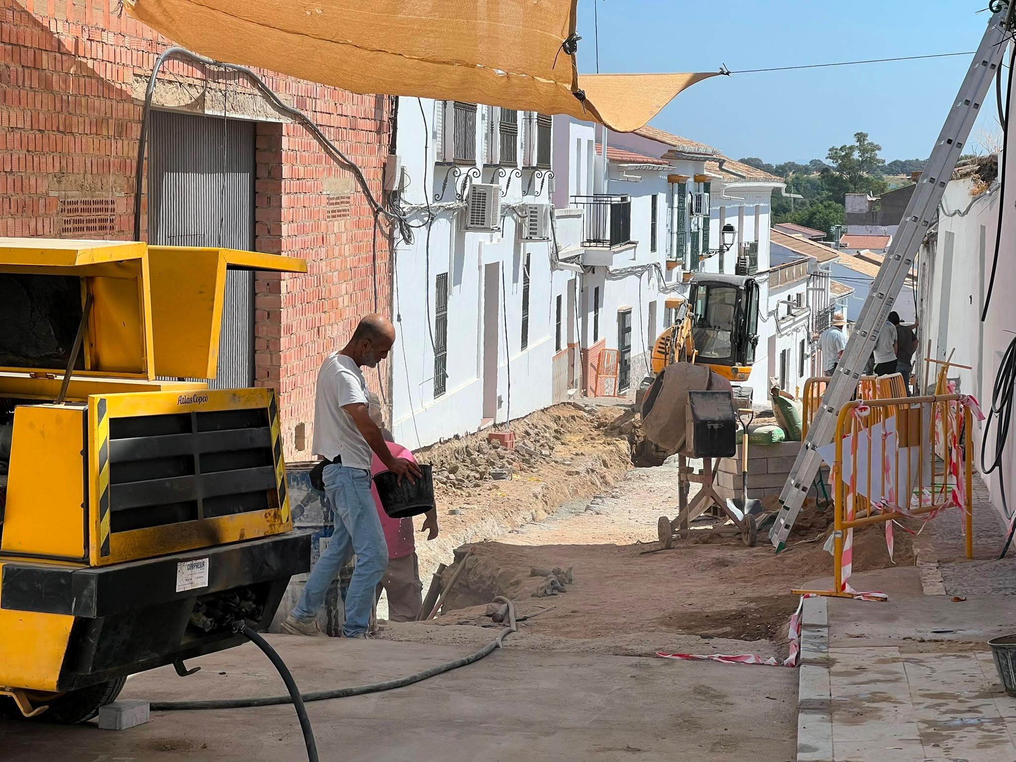 OBRAS CALLE TEJARES