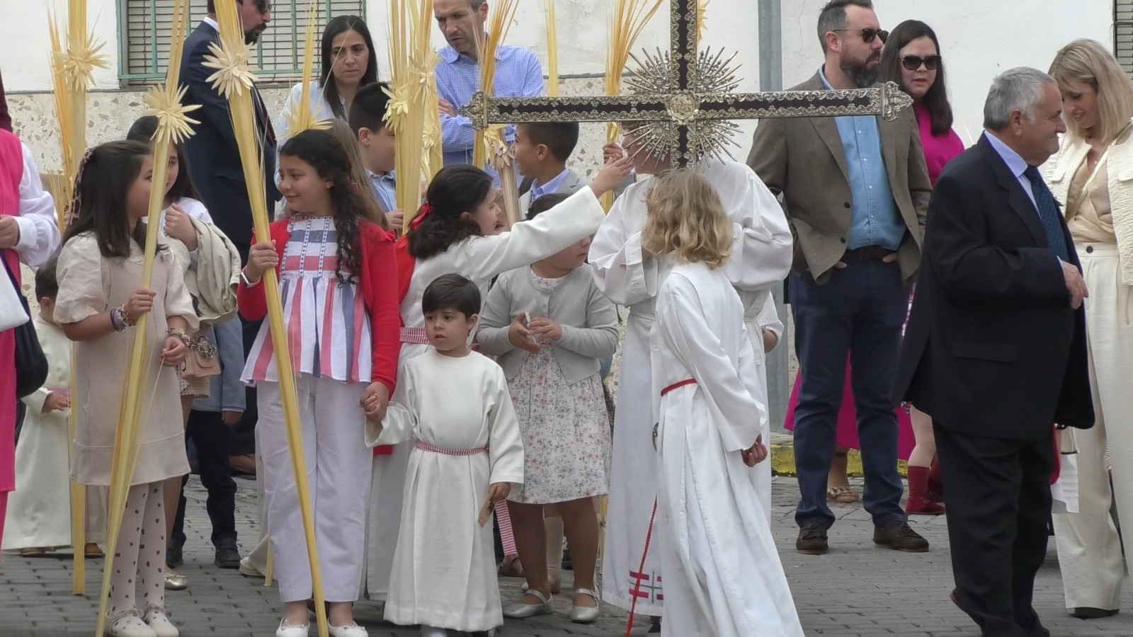 c17b3174-5317-4d4f-ba99-a86229e44304