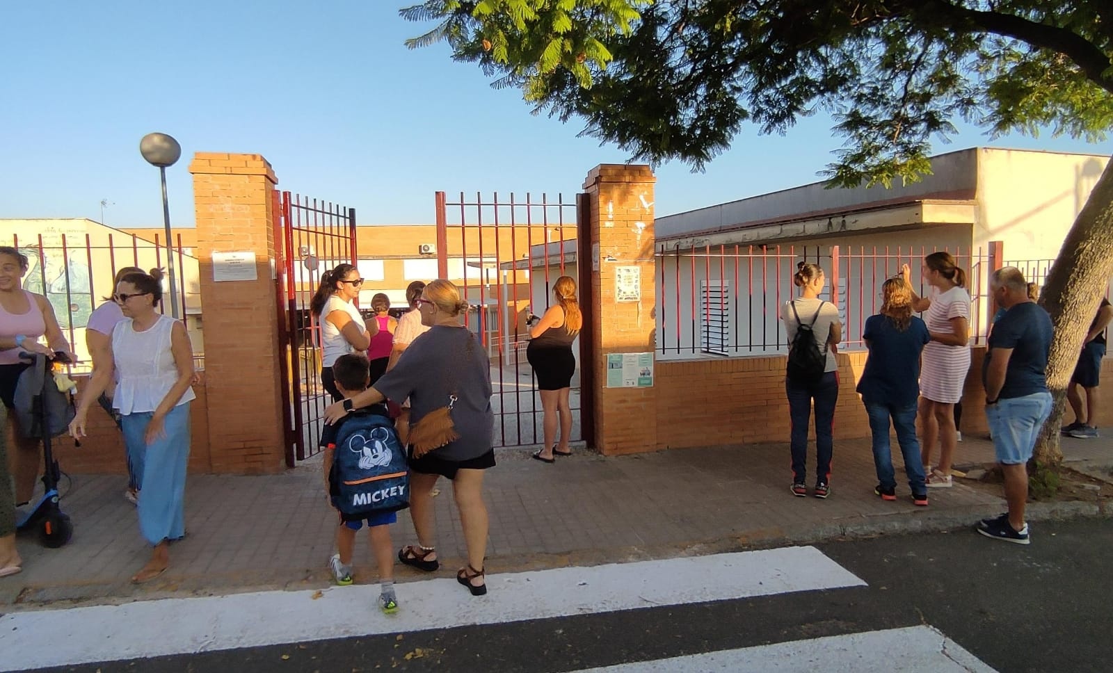 f80235bc-84dd-4ee2-b2b0-1f8321f8c98e